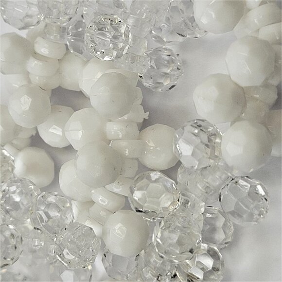 WHITE and Clear Glassy Faceted Bead Cluster Necklace and Earrings Set - Picture 5 of 9
